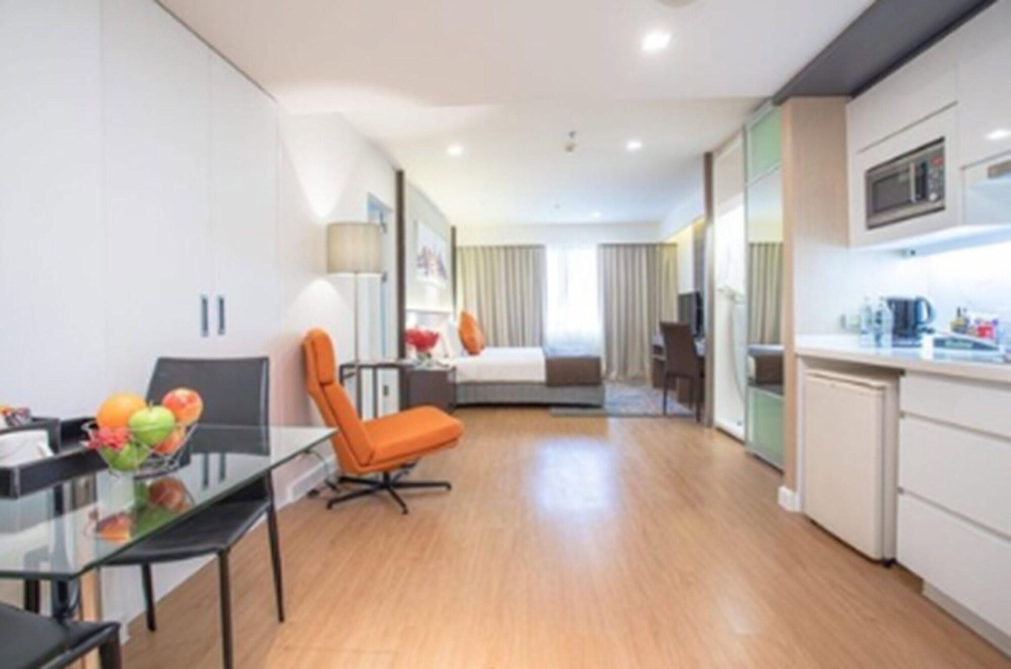 Parkroyal Suites Bangkok Kültér fotó