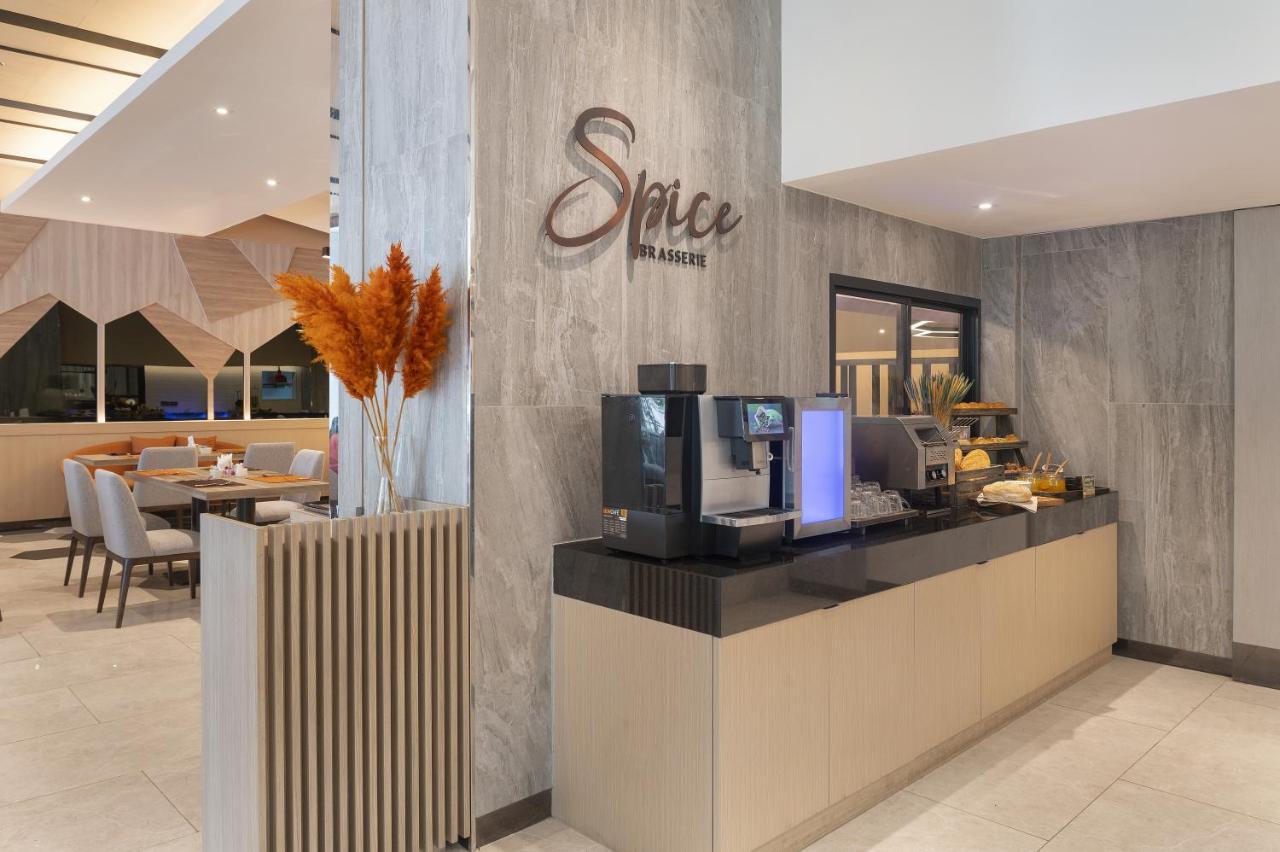 Parkroyal Suites Bangkok Kültér fotó