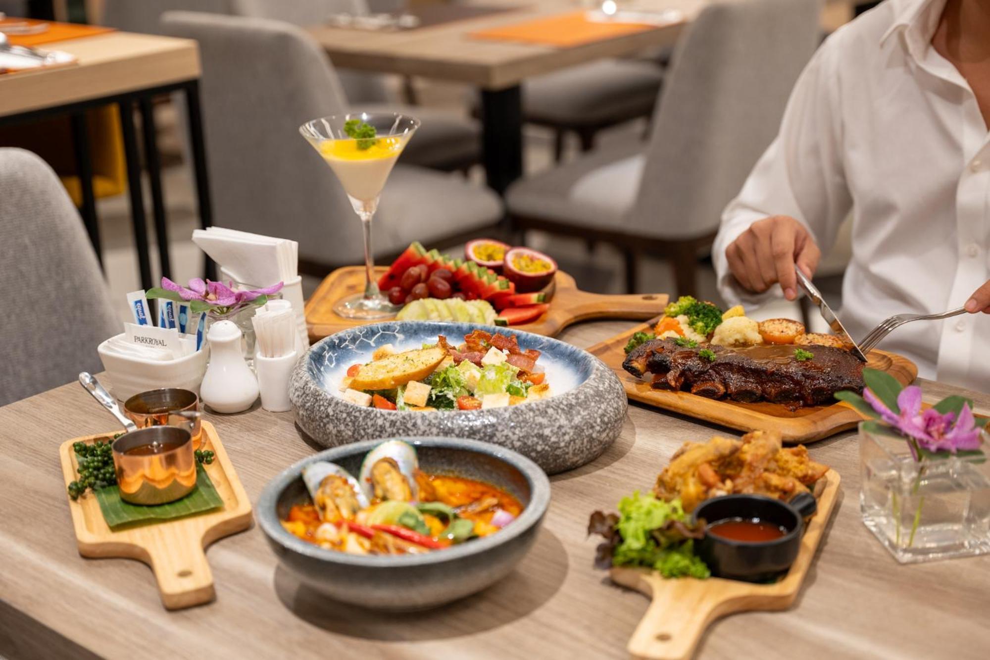 Parkroyal Suites Bangkok Kültér fotó
